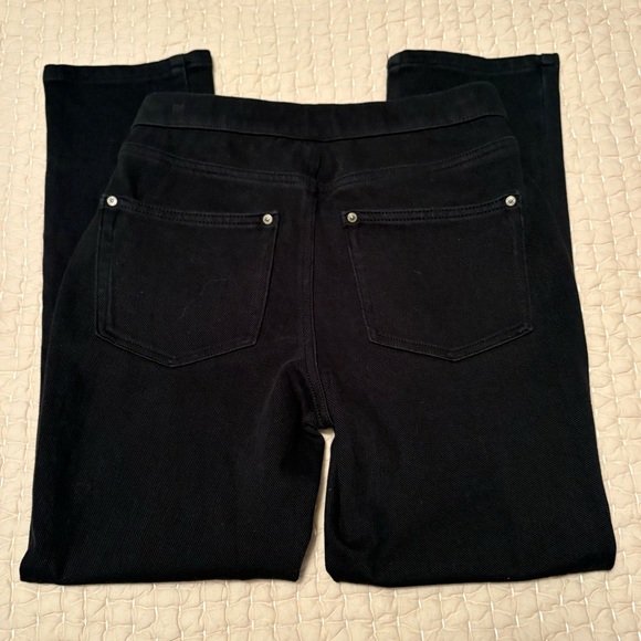 Belle by Kim Gravel Petite Flexibelle Rollabelle Petite Jeans  Size: 2P   w/flaw - Picture 2 of 16